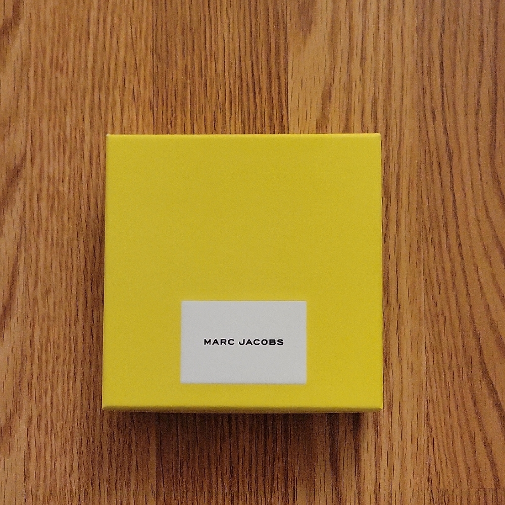 Marc Jacobs Vibrant Yellow Gift Box